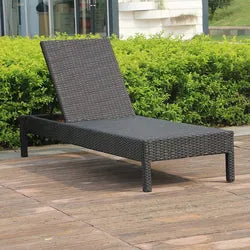 Hcs Pool Lounger With Table  003