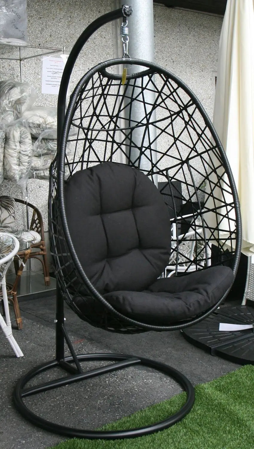 HCS Single Egg Swing 001