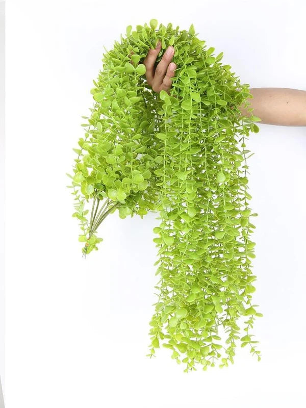 Artificial plants and grass