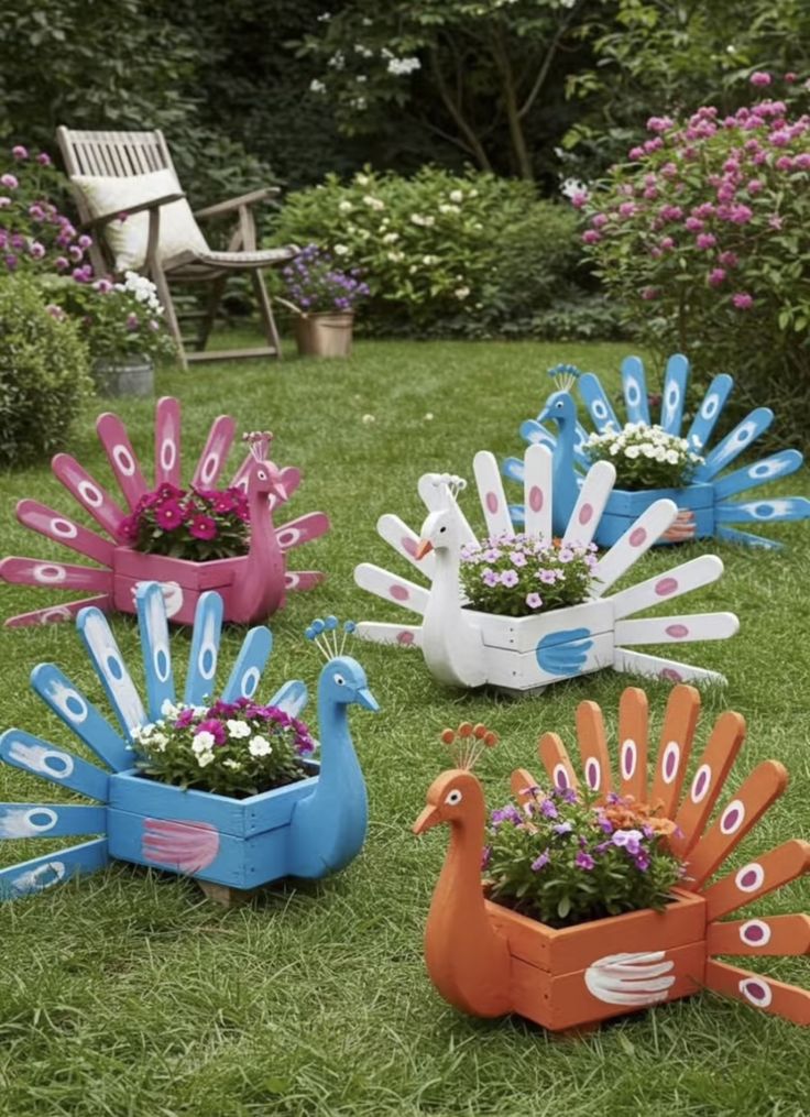 Wooden peacock Garden Planter