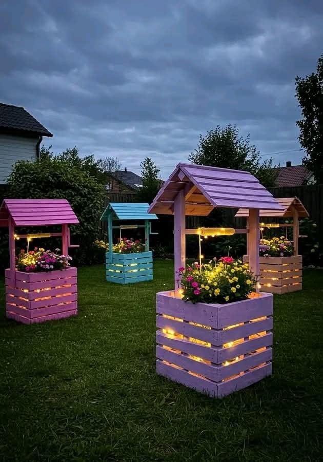 Wooden Windmill Garden Planter