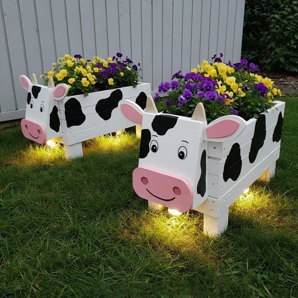 HCS Wooden Cow Planter