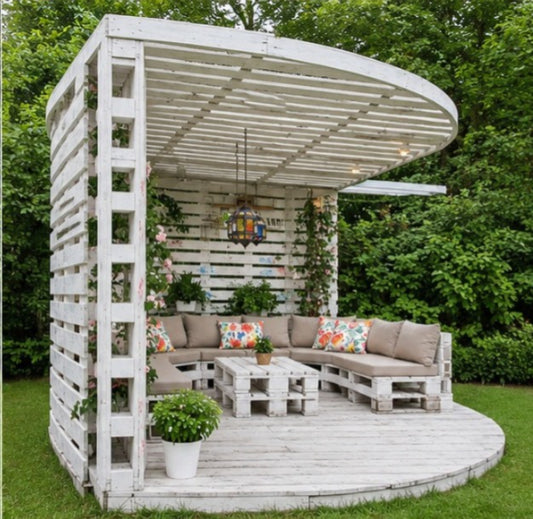 Wooden Pallet Structure 10x10