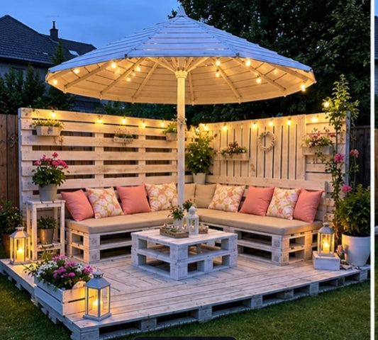 Pallet Lounge Set with Round Umbrella Canopy
