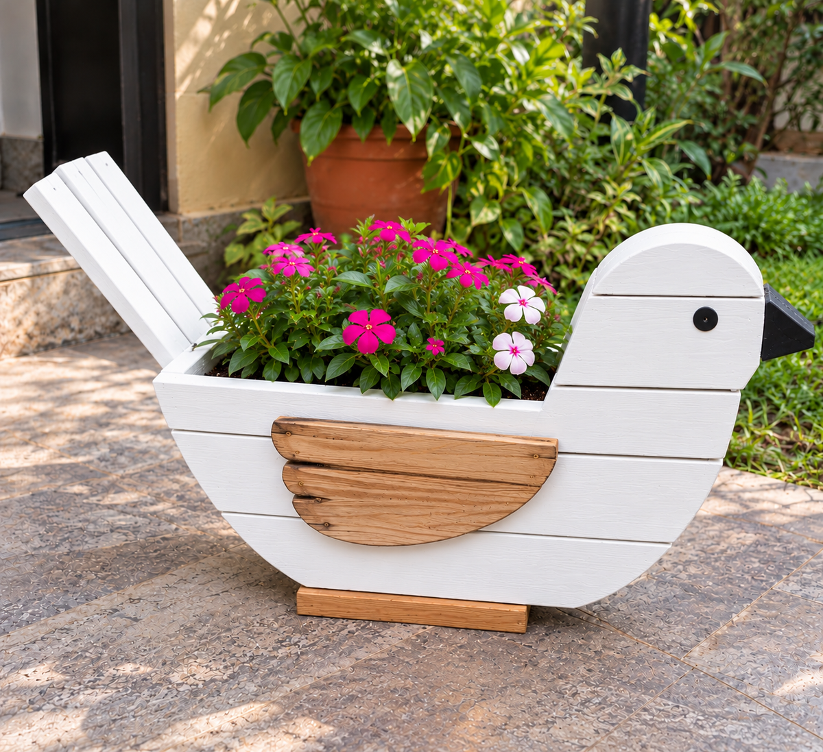 Wooden Sparrow Planter For Outdoor Garden