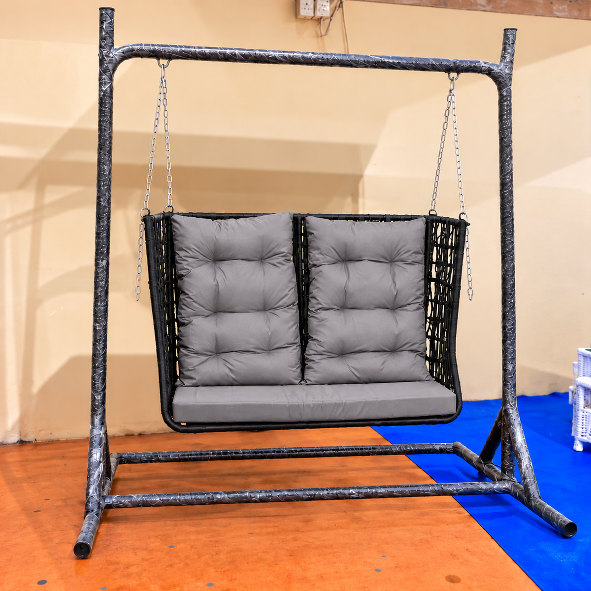 Cliff Swing Chair